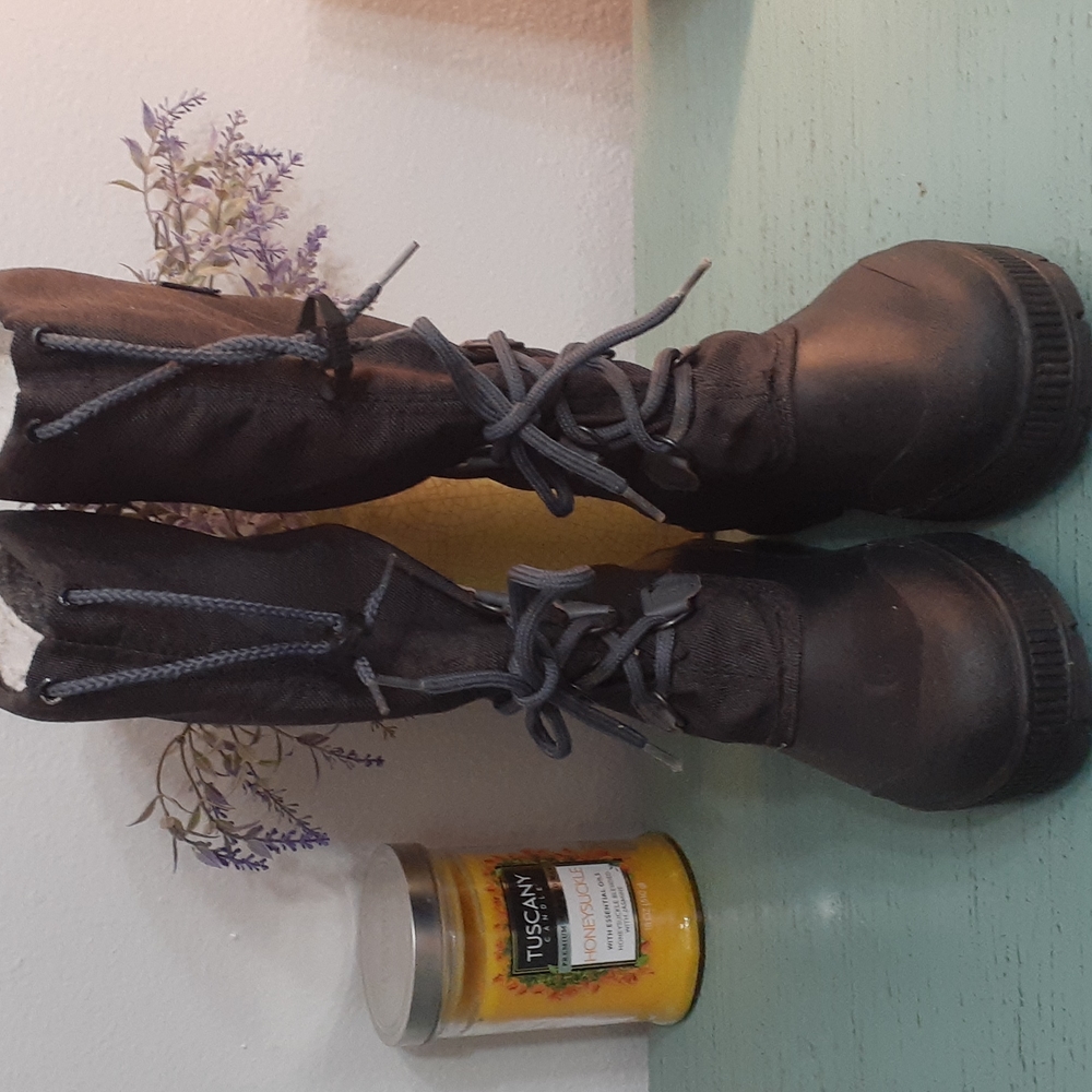 SOREL KAUFMAN CANADA BOOTS SZ 8 WOS